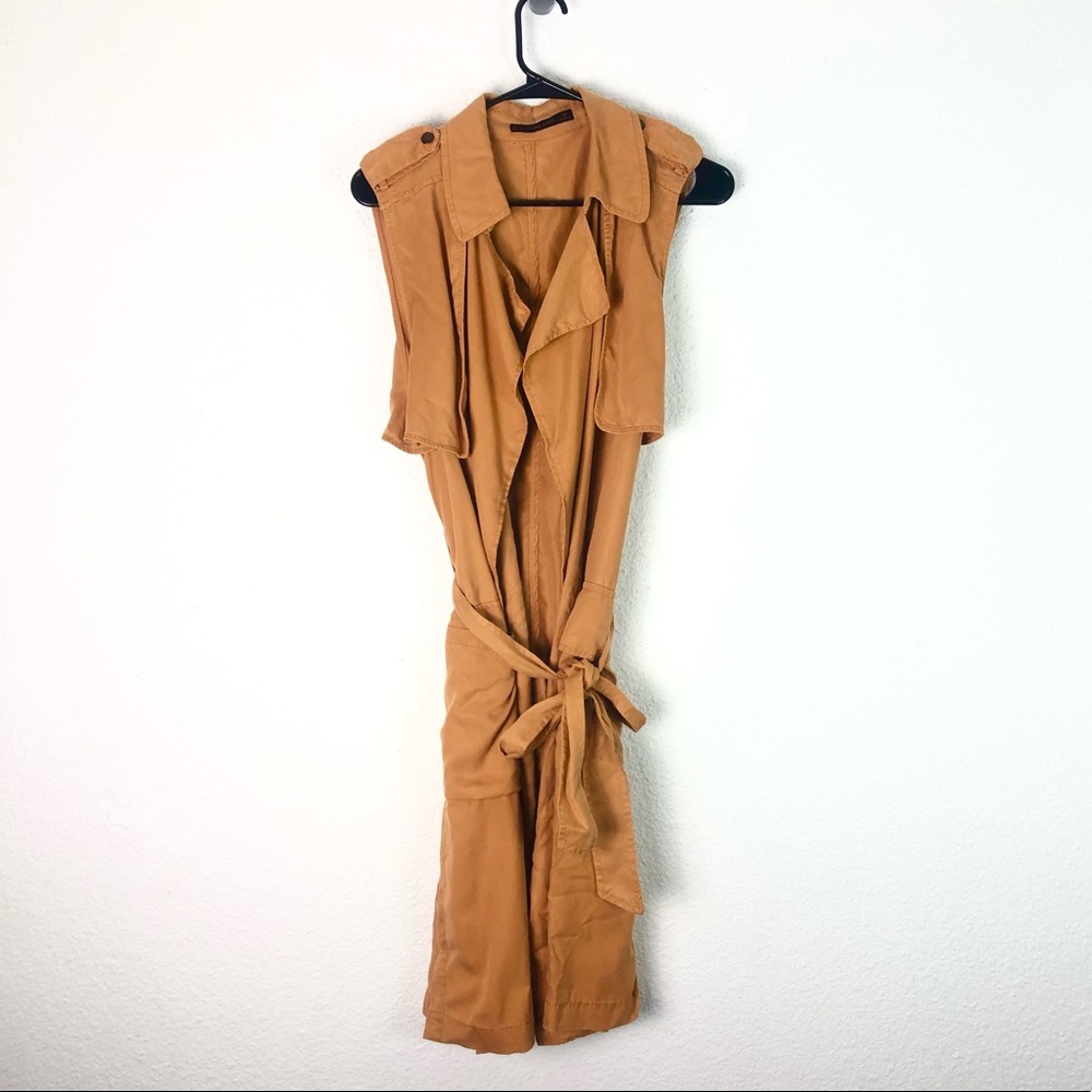 Sleeveless Tie-Waist Trench Dress in Camel